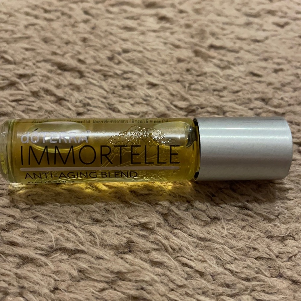 DoTerra Immortelle anti-aging blend
